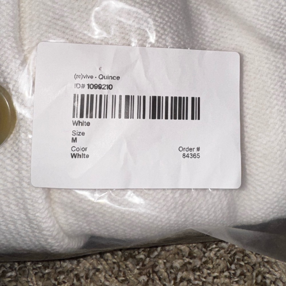 QUINCE Organic Cotton Cropped Cardigan - Picture 4 of 6